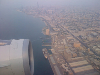 21 October 2012 Final Approach Kuwait City.jpg