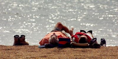 Soaking up the sun, Hive beach