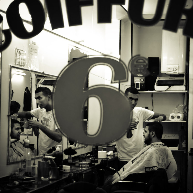 Coiffeur en alerte