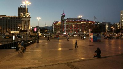 Plaa d'Espanya, seen towards the Arena