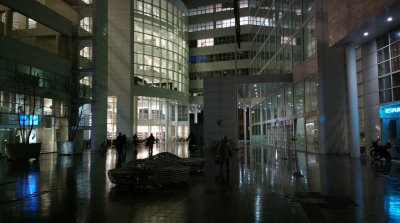 Spuiplein, Den Haag, library and townhall by Richard Meier