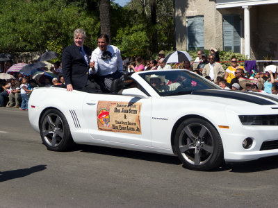 Bipartisanship - State Senator Lucio (D) and Texas Secretary of State John Steen (R)