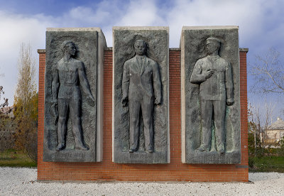 Béla Kun, Jenő Landler, Tibor Szamuely Memorial