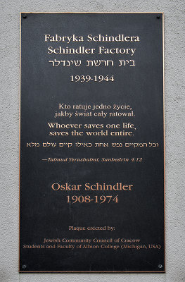 Memorial plaque to Oskar Schindler 