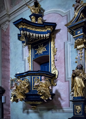 Church of St. Barbara, pulpit