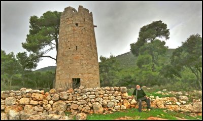 Lord Byron at the Vathychoria Tower copy.jpg