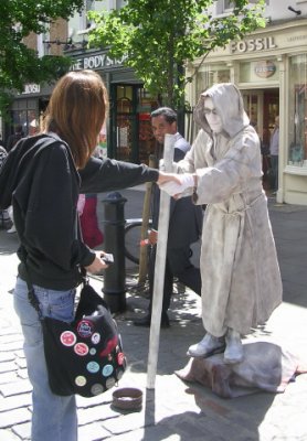 A mime near Covent Garden