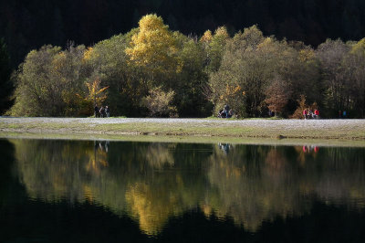 More reflections Lake Jasna