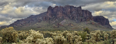 AZ - Superstition Mountains 2.jpg