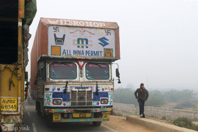 Heavy transport near Bharatpur