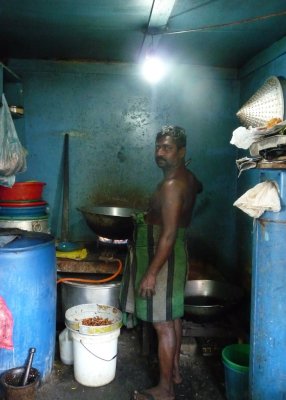 Pettah - snack stall cook
