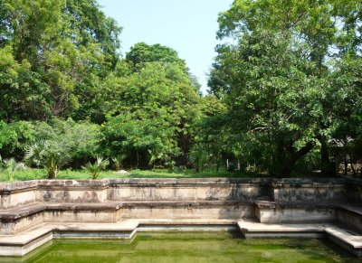 Polonnaruwa - ancient tank