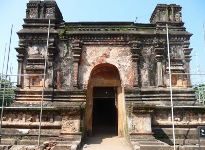 Polonnaruwa - ruins