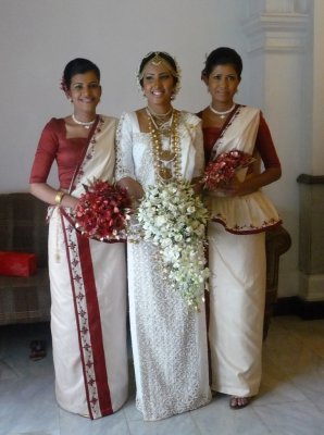 Bride and bridesmaids, Queen's Hotel