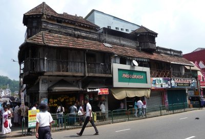 City street, Kandy
