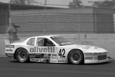 DNS Bruce Jenner (non-Olympian) Porsche 944