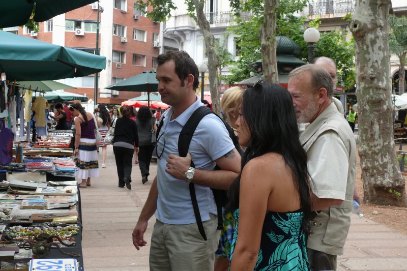 Andrew, Kelly & Jim shopping - we didnt buy anything though