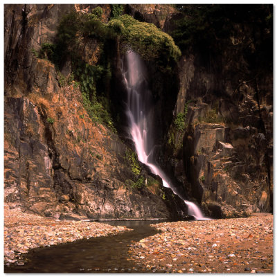 Waterfall Bay - 瀑布灣