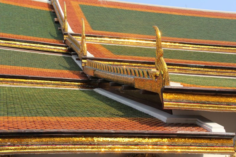 Phra Thinang Amarin Winitchai roof