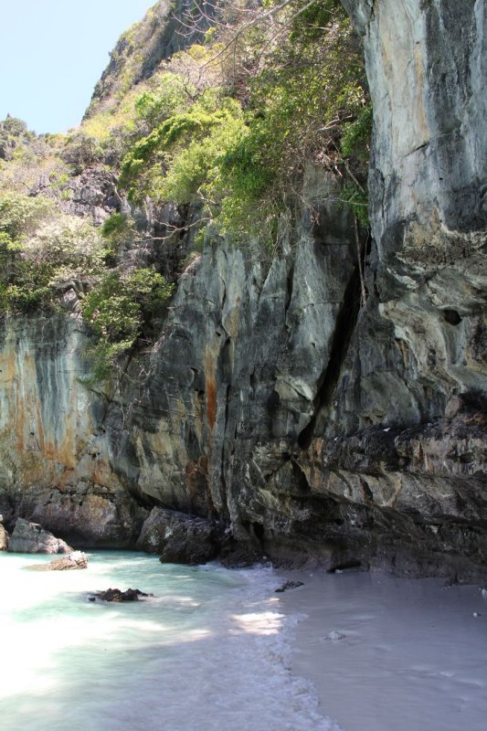 Ko Phi Phi Beach Cliff