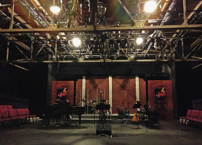 THE DOWNTOWN FLAT ROCK PLAYHOUSE THEATER SET FOR THE ELVIS SHOW