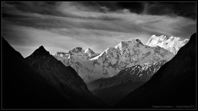 Simnang and Manaslu Himal