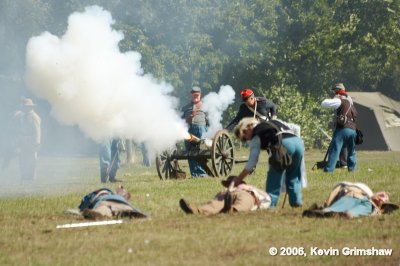 The Confederate Artillery returns fire