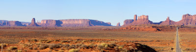 Monument Valley Pano web.jpg