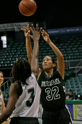 130113_Alumnae-002_S1U1652is.jpg
