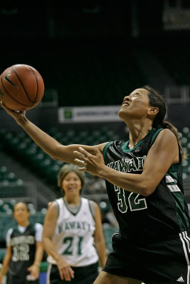 130113_Alumnae-009_S1U1756is.jpg