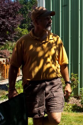 That good lookin Dennis (doesn't have the looks of the oldest generation)