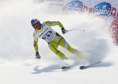 Skier 7713.jpg