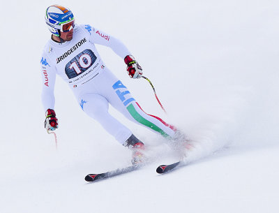 Skier 7681.jpg