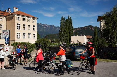 Fr Auer til Trobole vi Gardavatn