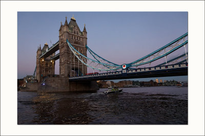 Tower Bridge</br>by night