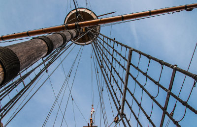 Main Mast & Lookout