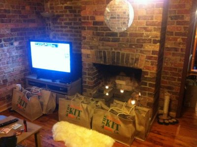 Living room, containing Veggie Kits