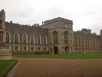View of the Royal apartments at Windsor Castle.jpg