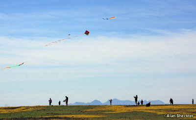 Table Mountain kite-flying