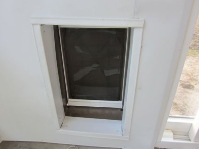 Smoothed out dog door access