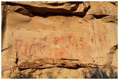 Sego Canyon pictographs