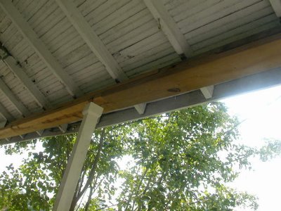 more porch roof.JPG