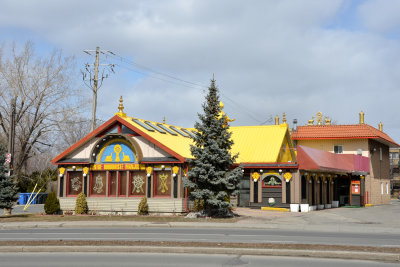 Centre Bouddhiste Manjushri Rive Sud Montreal MC W.jpg