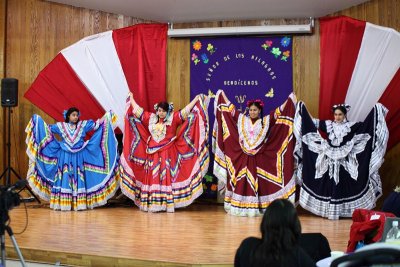 SeorDeLosMilagros_21Oct2012_0237 [800x533].JPG