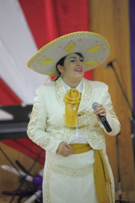 SeorDeLosMilagros_21Oct2012_0244 [400x600].JPG