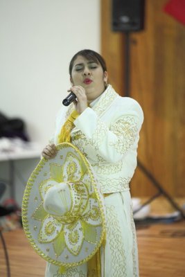 SeorDeLosMilagros_21Oct2012_0253 [400x600].JPG
