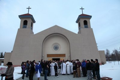 OLG_EasterVigil_30Mar2013_0013 [800x533].JPG