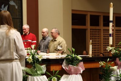 OLG_EasterVigil_30Mar2013_0084 [800x535].JPG