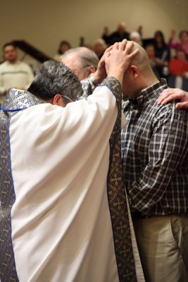 OLG_EasterVigil_30Mar2013_0071 [400x600].JPG