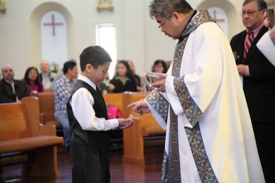 OLG_FirstCommunion_0900_14Apr2013_0018 [800x533].JPG